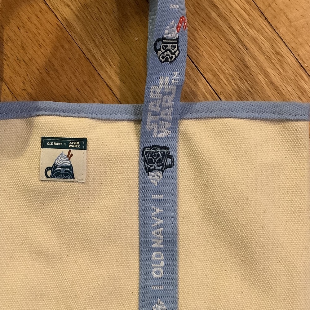 Old Navy X Starwars Mini Tote - Picture 4 of 5